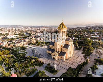 Santa Trinità Cattedrale di Sameba Tsminda Foto Stock