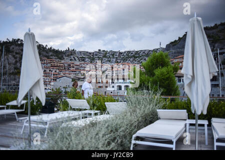 Sistiana, Italia - 11 August 2017: Portopiccolo beach resort a Sistiana. Inaugurato il 8 agosto 2014, Porto Piccolo Sistiana offre waterfront Foto Stock