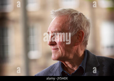 Edimburgo, Scozia il 18 agosto. Giorno 7 Edinburgh International Book Festival. Nella foto: James Kelman, romanziere scozzese, breve storia dello scrittore e commediografo e saggista. Credito: pak@ Mera/Alamy Live News Foto Stock