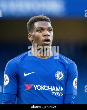 Londra, Regno Unito. 18 Agosto, 2017. Dujon STERLING di Chelsea durante l'U23 Premier League 2 match tra Chelsea e Derby County a Stamford Bridge, Londra, Inghilterra il 18 agosto 2017. Foto di Andy Rowland. **Solo uso editoriale FA Premier League e Football League sono soggetti a licenza DataCo. Credito: Andrew Rowland/Alamy Live News Foto Stock