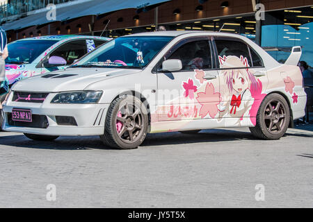 Sydney, Australia - 19 agosto 2017: SMASH! 2017 Sydney Manga e Anime Mostra / Convenzione al Rosehill Gardens Racecourse a Sydney, in Australia. Nella foto è un anime ispirato auto. Credito: mjmediabox / Alamy Live News Foto Stock