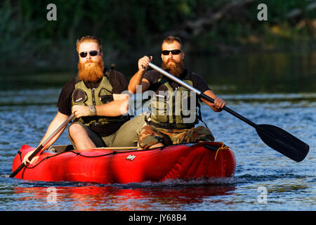 Canoa sul fiume Drava Foto Stock