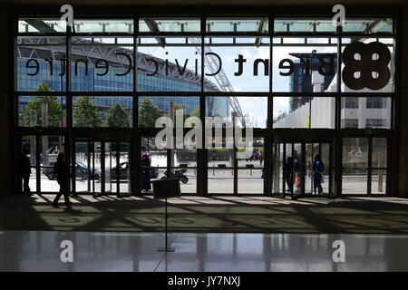 Regno Unito, London, London Borough of Brent Civic Center, Wembley Foto Stock