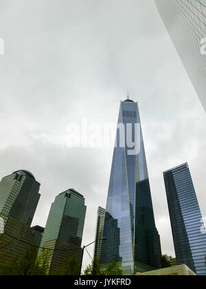 La città di New York, Stati Uniti d'America - 01 May 2016: la quasi finito di One World Trade Center Foto Stock