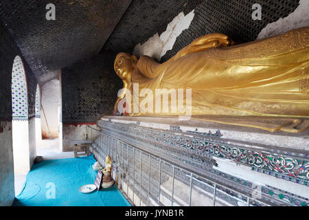 Phowintaung (Hpowindaung, Powintaung, Po Win Taung) Buddista complesso grotta nei pressi di Monywa, Myanmar (Birmania), Sud-est asiatico Foto Stock