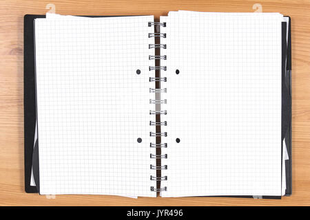 Aprire il notebook a spirale con vuote pagine vuote Foto Stock