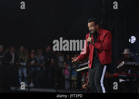 Craig David gioca a Supervene stadio durante il V Festival a Hylands Park a Chelmsford Essex. Picture Data: Sabato 19 Agosto, 2017 Foto Stock