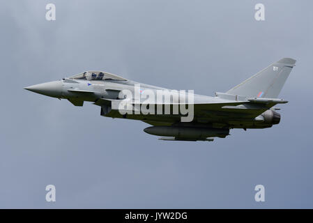 RAF Eurofighter Typhoon al Biggin Hill Festival of Flight airshow Foto Stock