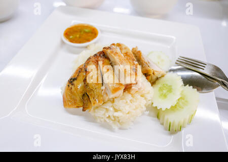 Pollo alla griglia riso di stile Tailandese Foto Stock