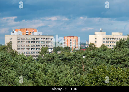 Gli edifici in uno dei quartiere residenziale a Tallinn. Estonia, Europa Foto Stock