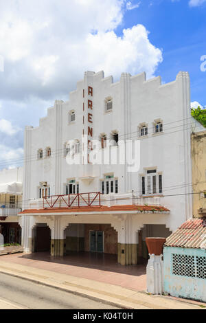 Cine Cinema Arenal, restaurato edificio art deco in Playa, Havana Cuba Foto Stock