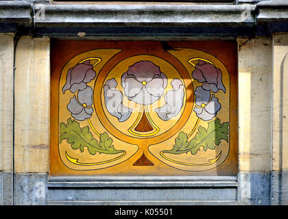 Bruxelles, Belgio. Facciata in art nouveau, a 7 Rue Vanderschrick Foto Stock