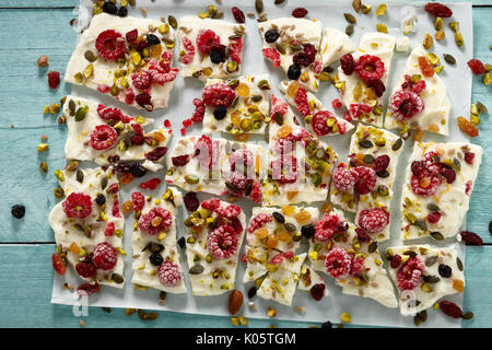 Frozen yogurt greco corteccia Foto Stock