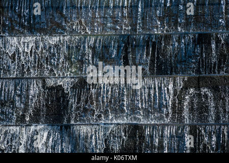 Canale di tracimazione da Yarrow SERBATOIO Serbatoio Anglezarke Foto Stock