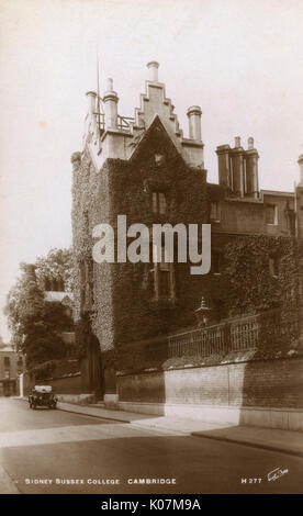 Le pareti rivestite di edera del Sidney Sussex College, Cambridge Foto Stock