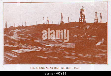 Giacimenti petroliferi vicino a Bakersfield, Kern County, Stati Uniti Foto Stock