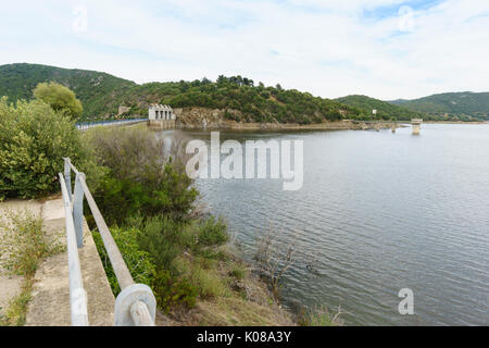 Italia Sardegna - Lago del Liscia, entroterra del lago nel nord della provincia di Olbia. Foto Stock