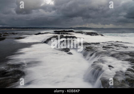 Seascape a lunga barriera corallina, spiagge settentrionali, Sydney, NSW, Australia Foto Stock