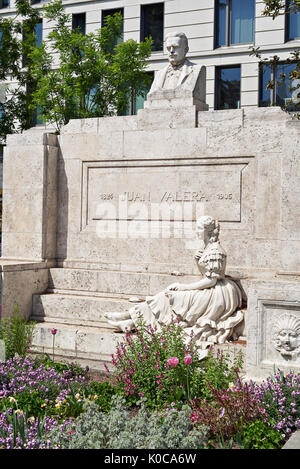 Juan Valera y Alcalá-Galiano. Spagnolo autore realista, diplomatico e politico Foto Stock