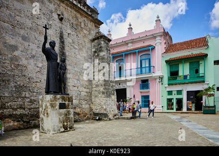 Capitale Havana, Cuba, statua cubana, presso il Convento de San Francisco de Asís Foto Stock