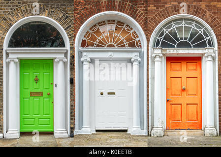 Porte in Dublino, verde, bianco e arancione, bandiera irlandese colori, Irlanda Foto Stock