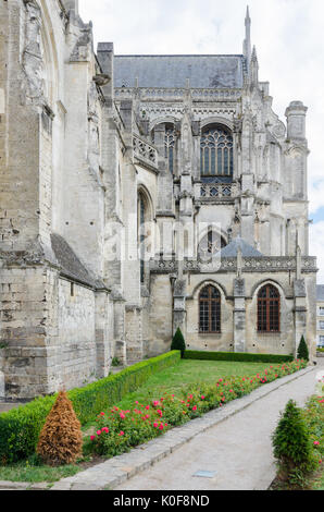 Saint-Omer Cattedrale noto anche come Cattedrale di Notre-dame de Saint-Omer Foto Stock