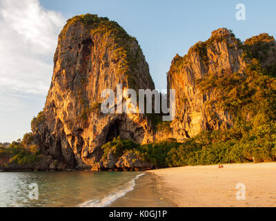 Phra Nang Beach a Railay, Krabi, Thailandia Foto Stock