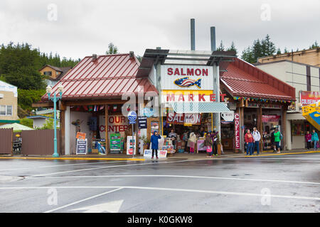 Ketchikan, Alaska, Stati Uniti d'America - luglio 21th, 2017: vista del mercato del salmone store, downtown, ketchikan. Foto Stock