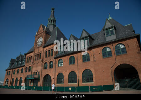 Ferrovia Centrale del New Jersey (CRRNJ) a Liberty Island State Park, Jersey City, NJ Foto Stock