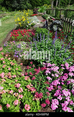 Display floreale in Lacey visualizzare giardino, Rutgers giardini, New Brunswick, New Jersey Foto Stock