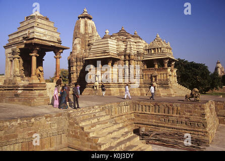 Mahadeva, Devi Jagadamba e Chitragupta templi del gruppo occidentale di Khajuraho, gruppo di monumenti, Madhya Pradesh, India Foto Stock