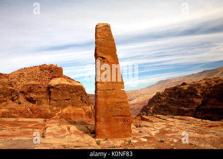 Vista dall'alto luogo del sacrificio, Petra, Giordania Foto Stock