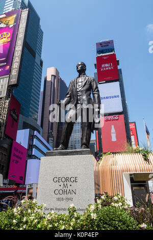 George Cohan Statua in Times Square NYC Foto Stock