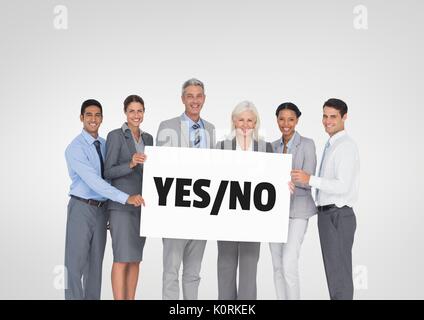 Composito Digitale di Business persone titolari di una carta con sì/no text Foto Stock