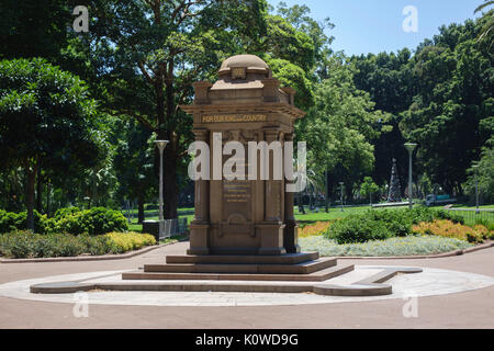 La società Oddfellows Prima Guerra Mondiale Memorial Fontanella Hyde Park Sydney Australia In memoria della prima guerra mondiale i soldati iscritto per la nostra K Foto Stock