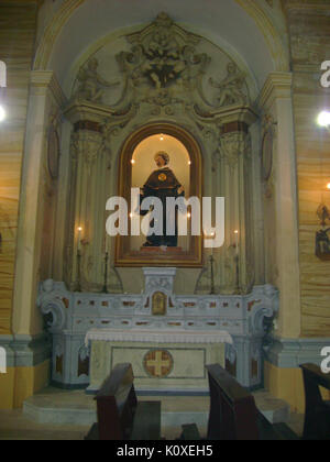 Altare di San Nicola da Tolentino Taranto Foto Stock