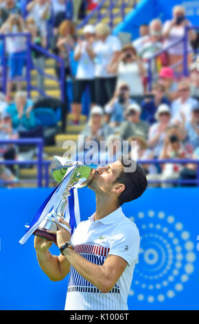Novak Djokovic (Serbia) dopo aver vinto la finale di Aegon International in Devonshire Park, Eastbourne, 1 Luglio 2017 Foto Stock