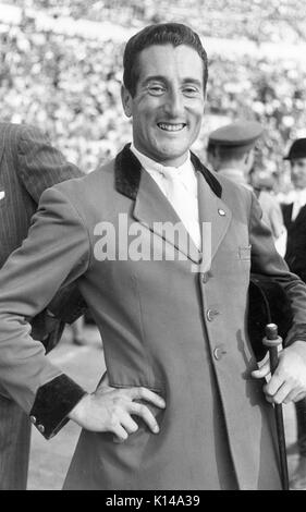 Giochi olimpici di Helsinki 1952 Pierre Jonqueres D'Oriola, Francia La gold medallist Foto Stock