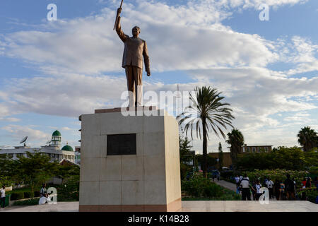 CAPITALE DELLA TANZANIA Dodoma , monumento a Julius Nyerere nato nel 1922 morì nel 1999 , primo presidente della Tanzania indipendente nel 1961-1985 Foto Stock