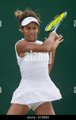 Whitney Osuigwe degli Stati Uniti presso la ragazza singles - campionati di Wimbledon 2017 Foto Stock