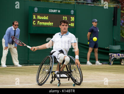 Tennis in carrozzina player Gustavo Fernandez di Argentina presso i colleghi la carrozzella Singles - campionati di Wimbledon 2017 Foto Stock