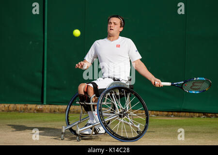 Gordon Reid del GB presso i colleghi del tennis su sedia a rotelle - campionati di Wimbledon 2017 Foto Stock