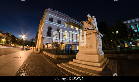 Proiezione di luce alla Humboldt University di Berlino, Germania Foto Stock