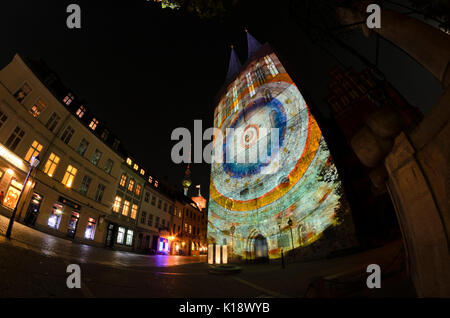 Proiezione di luce su nikolaikirche, Berlino, Germania Foto Stock