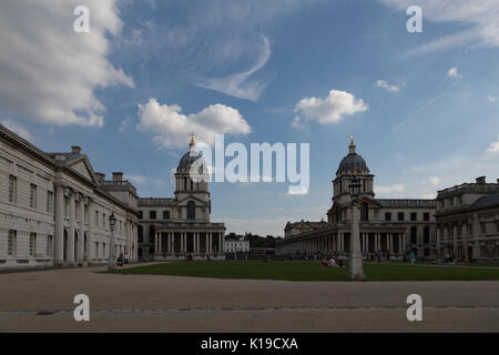 Greenwich, Londra, Regno Unito. 26 agosto 2017 . Regno Unito: Meteo Sunny bank holiday in London Greenwich. Turisti e londinesi godono di una posizione soleggiata bank holiday in strade di greenwich vicino al Fiume Tamigi Credito: WansfordPhoto/Alamy Live News Foto Stock