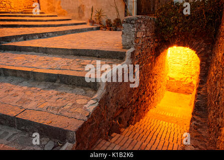 Vario angoli incantevoli della città di Pisciotta nel Parco Nazionale del Cilento. Campania Italia Foto Stock