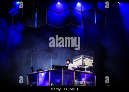 Biddinghuizen, Paesi Bassi 20 agosto 2017 Flume esegue live at Lowlands Festival 2017 © Roberto Finizio/ Alamy Live News Foto Stock