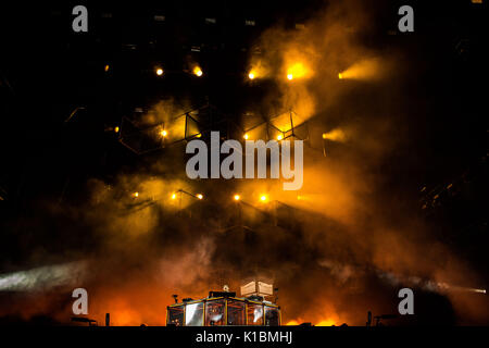 Biddinghuizen, Paesi Bassi 20 agosto 2017 Flume esegue live at Lowlands Festival 2017 © Roberto Finizio/ Alamy Live News Foto Stock