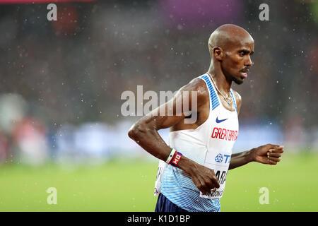 Mo FARAH (Gran Bretagna) concorrenti negli uomini del 5000m 1 di calore al 2017, IAAF Campionati del Mondo, Queen Elizabeth Olympic Park, Stratford, Londra, Regno Unito. Foto Stock