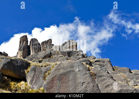 Le formazioni rocciose in huayllay Foto Stock